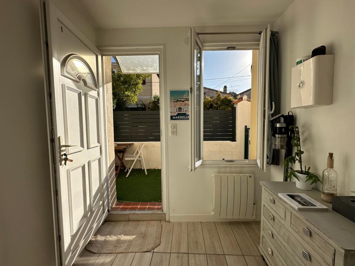 Avec Terrasse-orange Velodrome Apartment